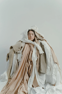 ¿Qué estamos pagando cuando compramos ropa fast fashion?